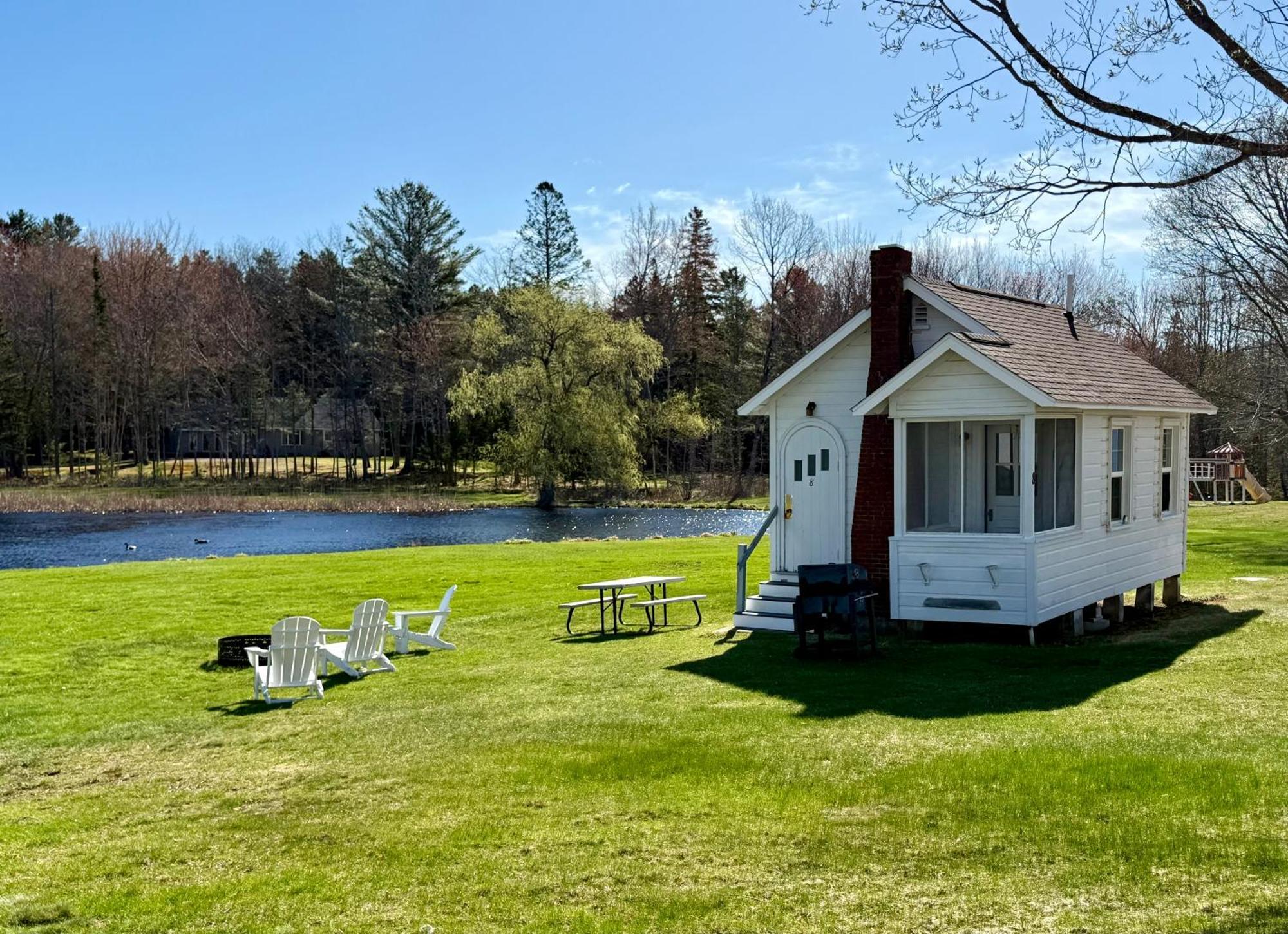 Motel Eden Village And Bar Harbor